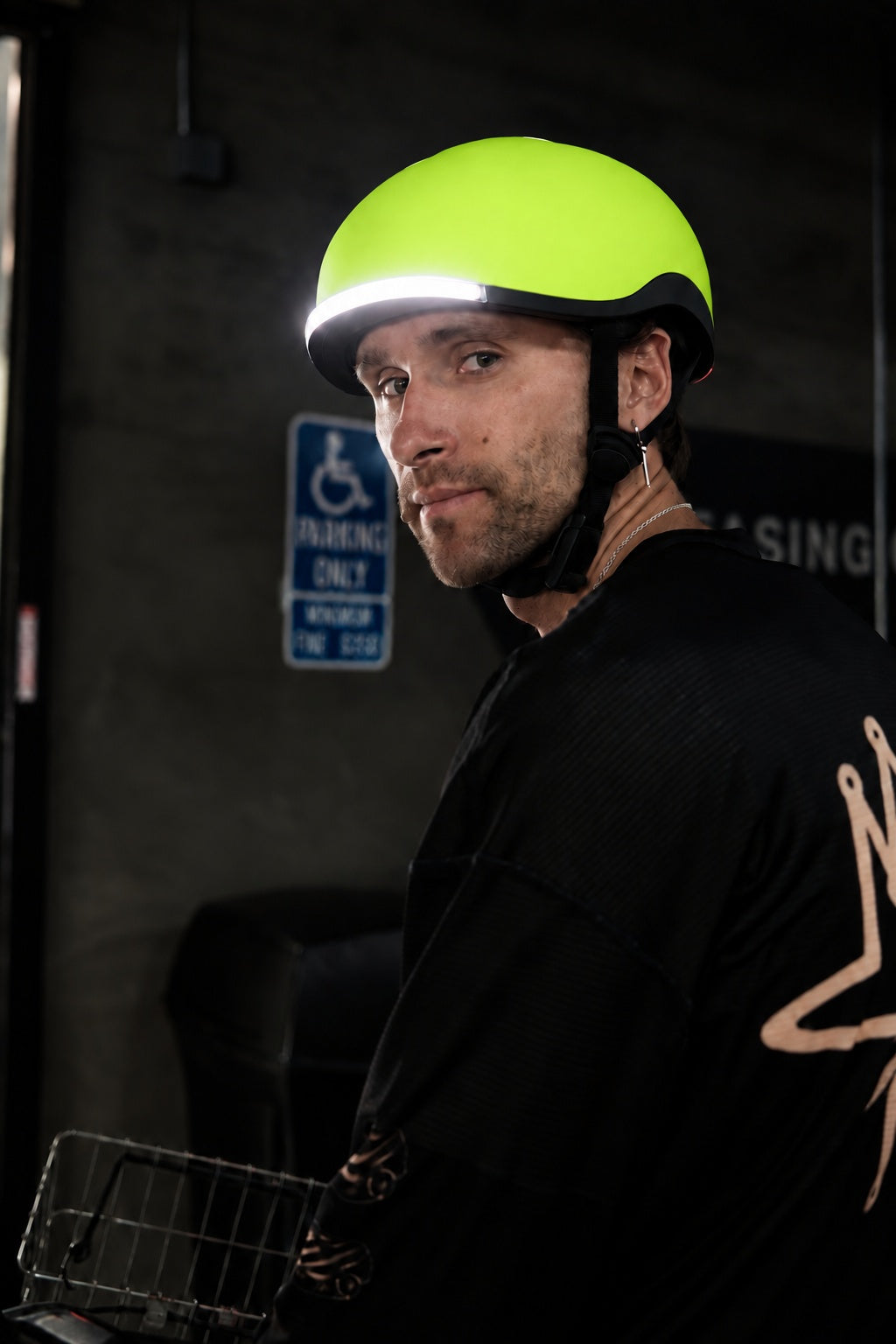 Lumos Nyxel Smart  Bike Helmet — Flux — standard